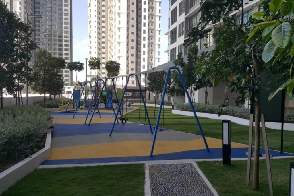 Conezion, Nice View, Beside Ioi City Mall, Opposite Hospital Serdang, Beside Uniteen And Upm, 普特拉贾亚 外观 照片