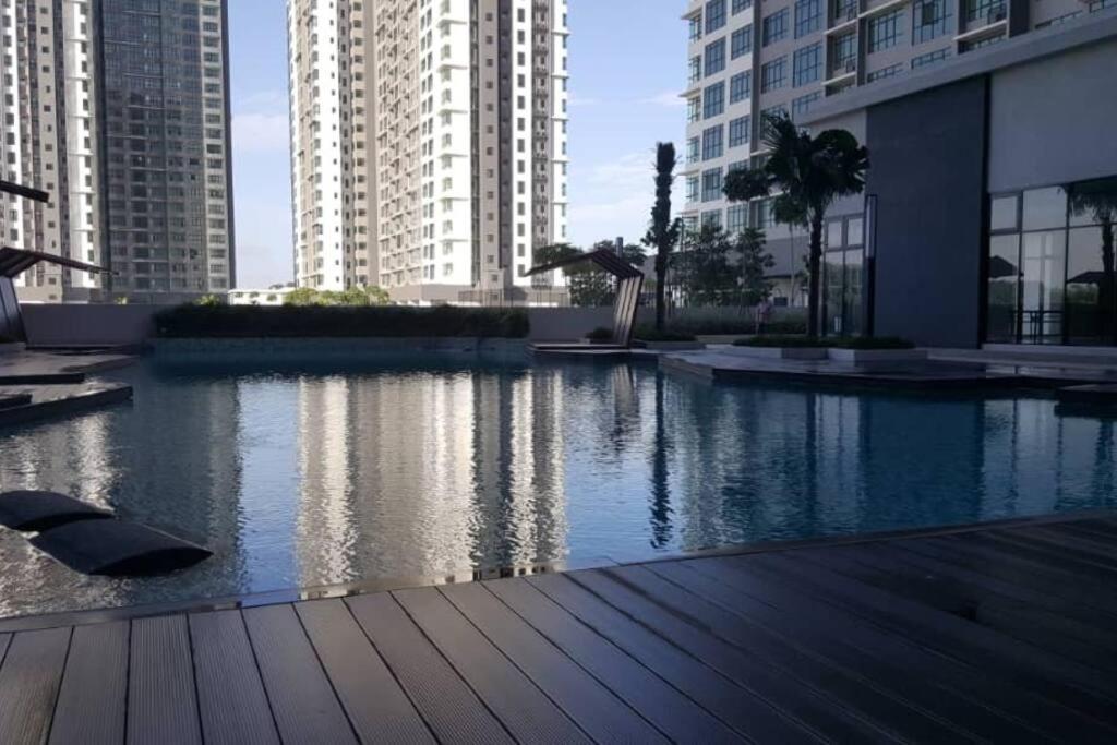 Conezion, Nice View, Beside Ioi City Mall, Opposite Hospital Serdang, Beside Uniteen And Upm, 普特拉贾亚 外观 照片